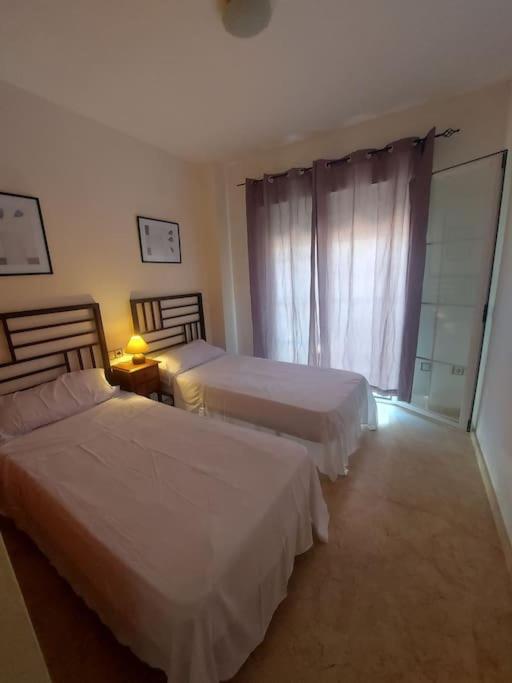 Apartamentos Residencial Duquesa San Luis de Sabinillas Exterior foto